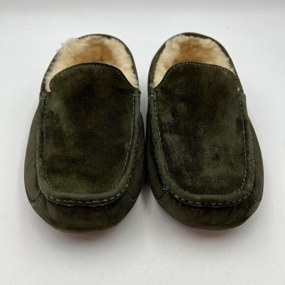 Uggs Men\'s Ascot Suede Slipper in Green Loafer main image 9